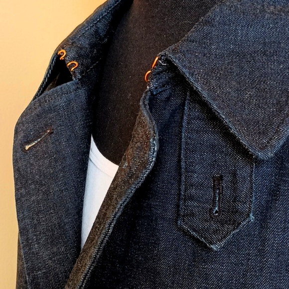 Jacket - Picture 8 of 9